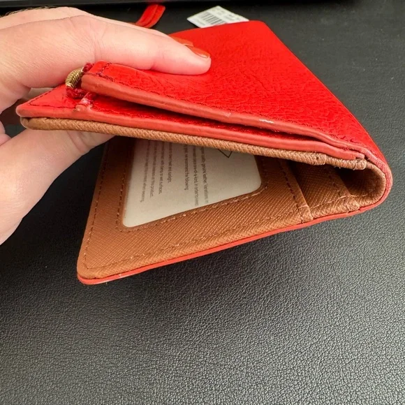 Fossil Logan RFID Tab Clutch Wallet - Picture 7 of 9